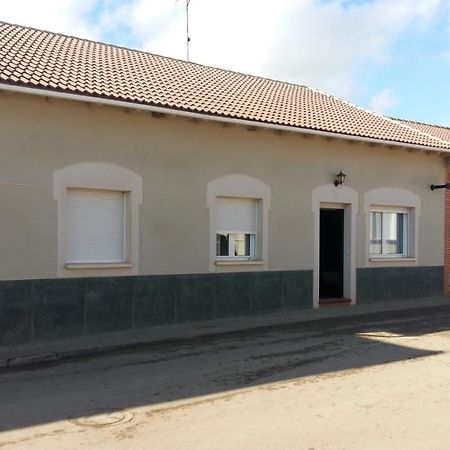 Casa Rural En Tierra De Campos Aguilar de Campos Exterior photo